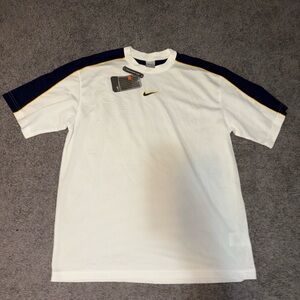 Vtg 2004 Nike Basketball Mesh T-Shirt L center swoosh